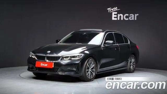 2021 BMW 3 Series (G20) 320i Sold VIN WBA5X5108MFK71224 – interior seats