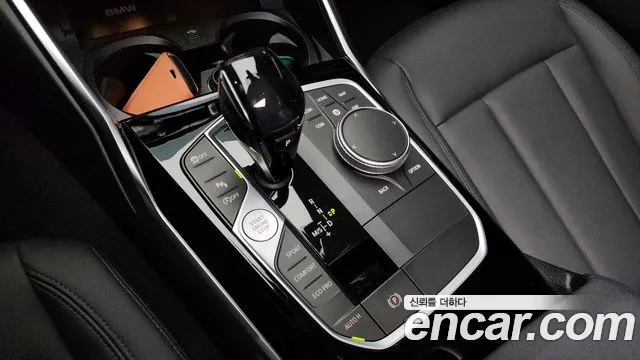 2021 BMW 3 Series (G20) 320i Sold VIN WBA5X5108MFK71224 – trunk area