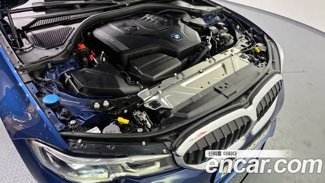 2021 BMW 3 Series (G20) 320i Sold VIN WBA5X5109MFK81115 – exterior detail