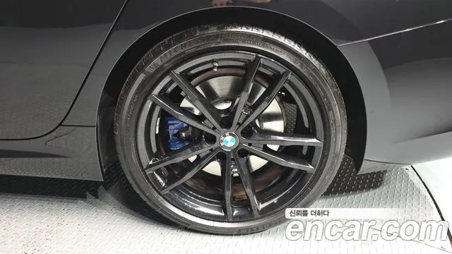 2020 BMW 3 Series (G20) 320i M Sport Sold VIN WBA5X510XLFK00623 – front exterior 2020 BMW 3 Series (G20) 320i M Sport Sold VIN WBA5X510XLFK00623 – front exterior