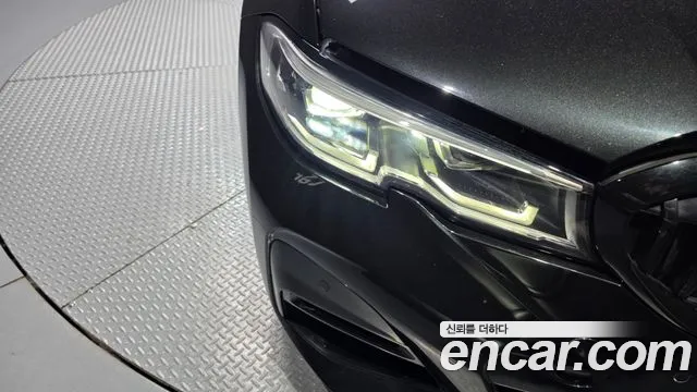2021 BMW 3 Series (G20) 320i M Sport Sold VIN WBA5X510XMFK81494 – photo 22 2021 BMW 3 Series (G20) 320i M Sport Sold VIN WBA5X510XMFK81494 – photo 22
