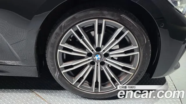 2021 BMW 3 Series (G20) 320i M Sport Sold VIN WBA5X510XMFK81494 – photo 26 2021 BMW 3 Series (G20) 320i M Sport Sold VIN WBA5X510XMFK81494 – photo 26