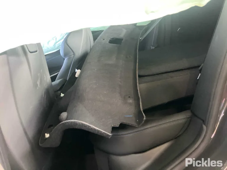 2025 BMW 3 Series Damaged VIN WBA60FF0208F64948 – photo 27 2025 BMW 3 Series Damaged VIN WBA60FF0208F64948 – photo 27