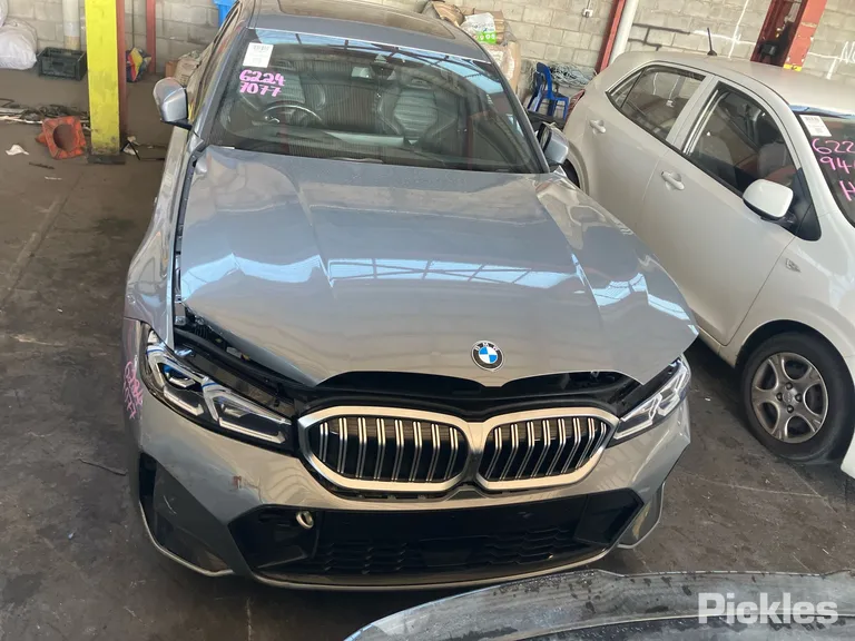 2022 BMW 3 Series Used VIN WBA60FF0808C80885 – rear exterior 2022 BMW 3 Series Used VIN WBA60FF0808C80885 – rear exterior