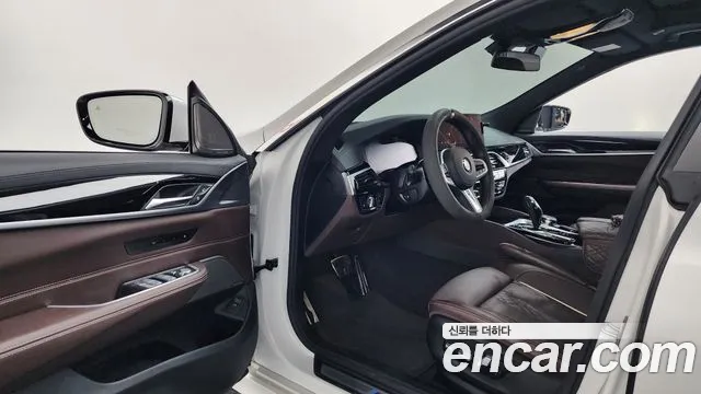 2024 BMW 6Series GT (G32) 630i xDrive M Sport Sold VIN WBA61CC00RCR84375 – exterior detail