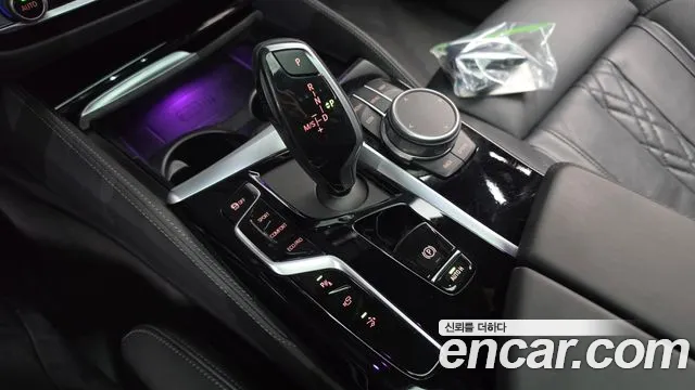 2021 BMW 6Series GT (G32) 630i xDrive M Sport Sold VIN WBA61CC03MCG61384 – exterior detail