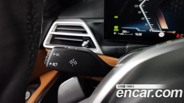 2025 BMW 3 Series (G20) 320i Touring M Sports Sold VIN WBA61CY02SFT94823 – dashboard 2025 BMW 3 Series (G20) 320i Touring M Sports Sold VIN WBA61CY02SFT94823 – dashboard