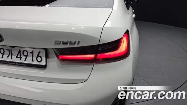 2024 BMW 3 Series (G20) 320i M Sport Sold VIN WBA61FS05RF098057 – side profile 2024 BMW 3 Series (G20) 320i M Sport Sold VIN WBA61FS05RF098057 – side profile