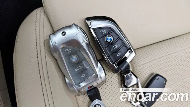2021 BMW 4 Series (G22) 420i M Sport Convertible Sold VIN WBA71AT06MCG10549 – photo 15
