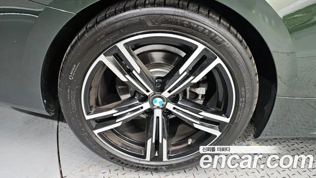 2021 BMW 4 Series (G22) 420i M Sport Convertible Sold VIN WBA71AT06MCG10549 – photo 33