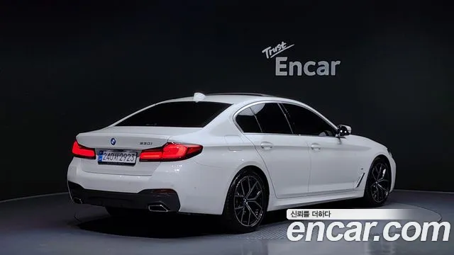 2023 BMW 5Series (G30) 530i M Sport Package Sold VIN WBA71BH00PCL33137 – odometer reading