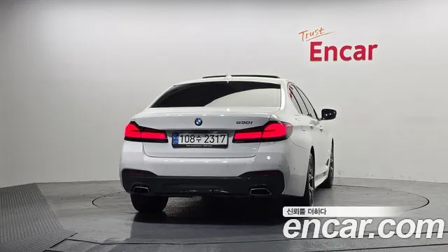 2021 BMW 5Series (G30) 530i M Sport Package Sold VIN WBA71BH04MWX05461 – exterior detail