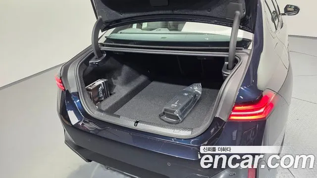 2026 BMW 5 Series (G60) 530e M Sport Sold VIN WBA71FJ01TCW08610 – engine bay
