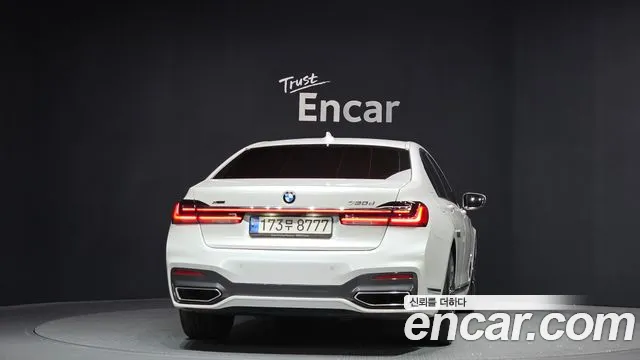 2021 BMW 7 Series (G11) 730d xDrive M Sport Sold VIN WBA7B810XMCG43756 – photo 19