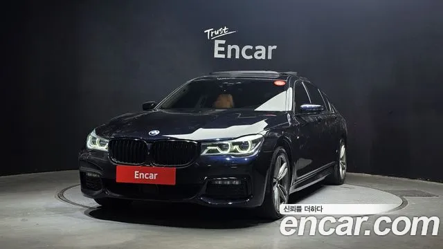 2018 BMW 7 Series (G11) 740Li xDrive M Sport Package Sold VIN WBA7E4107JGV27769 – photo 23