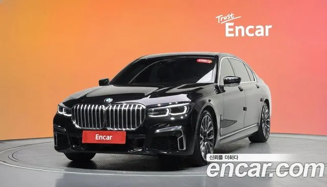 2022 BMW 7 Series (G11) 730Ld xDrive M Sport Sold VIN WBA7J4103NCK68643 – exterior detail
