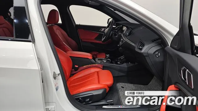 2021 BMW 1 Series (F40) 120i M Sports Sold VIN WBA7L7101M7J17271 – rear exterior