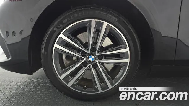 2022 BMW 1Series (F40) 120i Advantage VIN WBA7L7106N7L06662