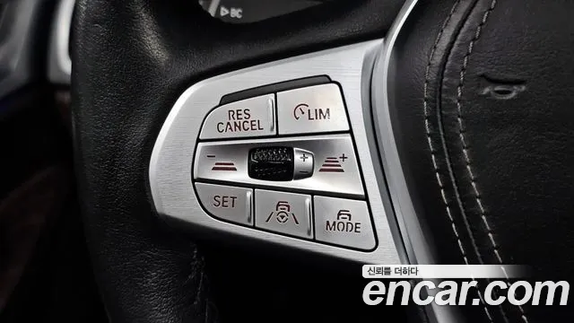 2022 BMW 7 Series (G11) 740i Design Pure Excellence Sold VIN WBA7R2101NCJ26238 – rear exterior