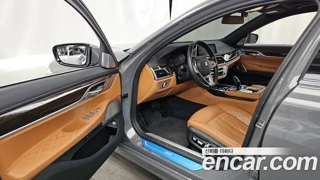2022 Bmw 7series (G11) 740i Design Pure Excellence Sold VIN WBA7R2101NCK55001 – front exterior