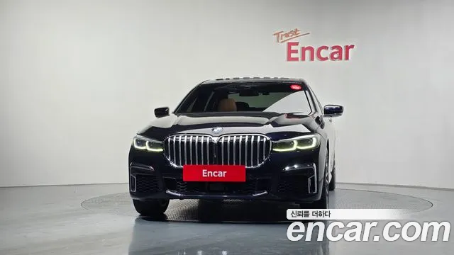 2021 BMW 7 Series (G11) 740i M Sport Sold VIN WBA7R210XMCH14107 – photo 18