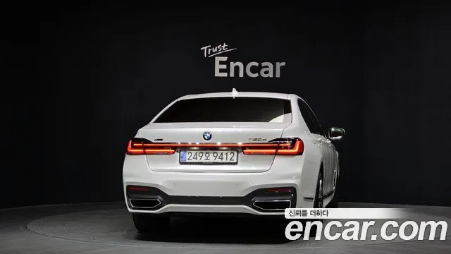 2020 BMW 7 Series (G11) 730d xDrive M Sport Sold VIN WBA7S4104LGL28125 – interior seats