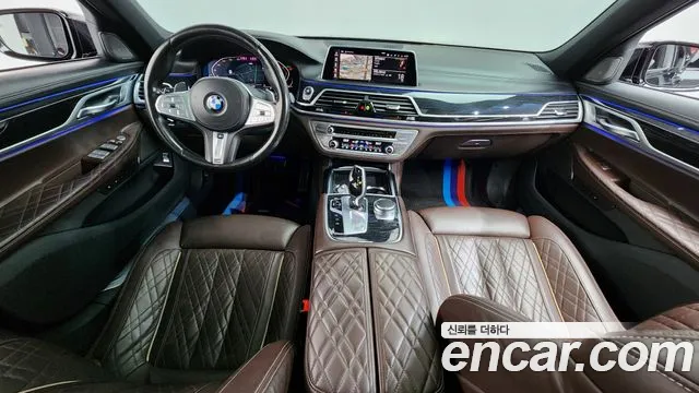 2020 BMW 7 Series (G11) 740d xDrive M Sport Sold VIN WBA7S6107LBM59476 – side profile