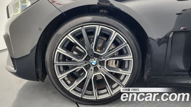 2020 BMW 7 Series (G11) 740d xDrive M Sport Sold VIN WBA7S6107LBM59476 – photo 19
