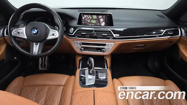 2020 BMW 7 Series (G11) 740Li xDrive M Sport Package Sold VIN WBA7T4108LGM53996 – rear exterior