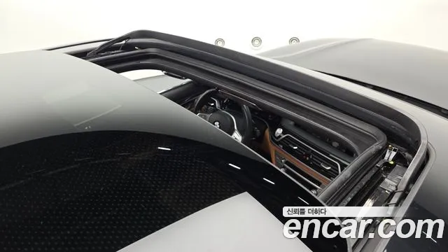 2020 BMW 7 Series (G11) 740Li xDrive M Sport Package Sold VIN WBA7T4108LGM53996 – photo 12