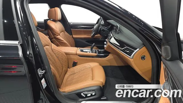 2020 BMW 7 Series (G11) 740Li xDrive M Sport Package Sold VIN WBA7T4108LGM53996 – photo 25
