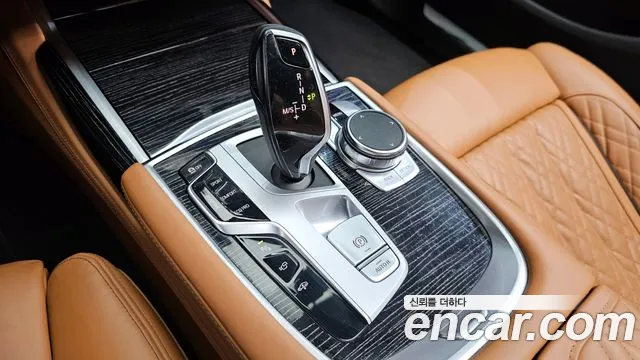 2022 BMW 7 Series (G11) 740Li xDrive M Sport Package Sold VIN WBA7T4108NCK75064 – photo 18