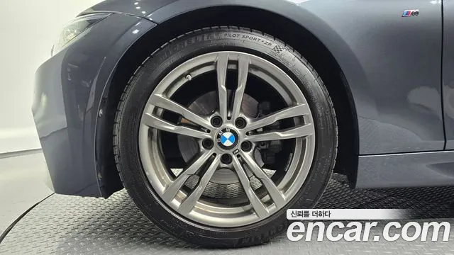 2018 BMW 3Series (F30) 320i M Sport Sold VIN WBA8A9101JAH11088 – photo 20