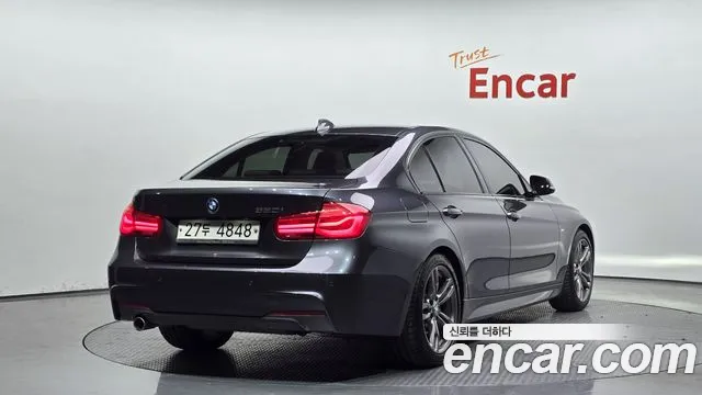 2018 BMW 3Series (F30) 320i M Sport Sold VIN WBA8A9101JAH11088 – photo 29