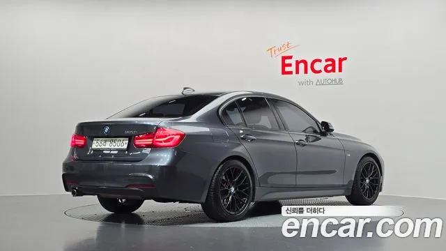 2018 BMW 3Series (F30) 320i M Sport Sold VIN WBA8A9106JAE91463 – photo 23