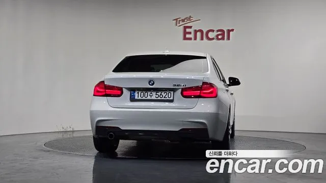 2018 BMW 3Series (F30) 320i M Sport Sold VIN WBA8A9108JAH11279 – photo 13