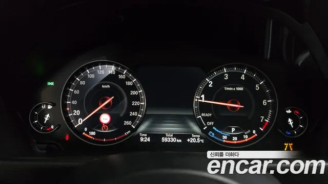 2018 BMW 3 Series (F30) 330i M Sport Shadow Sold VIN WBA8B9104JA826357 – interior seats 2018 BMW 3 Series (F30) 330i M Sport Shadow Sold VIN WBA8B9104JA826357 – interior seats