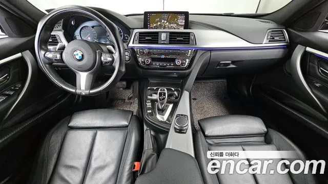 2018 BMW 3 Series (F30) 330i M Sport Shadow Sold VIN WBA8B9109JA826399 – photo 16 2018 BMW 3 Series (F30) 330i M Sport Shadow Sold VIN WBA8B9109JA826399 – photo 16