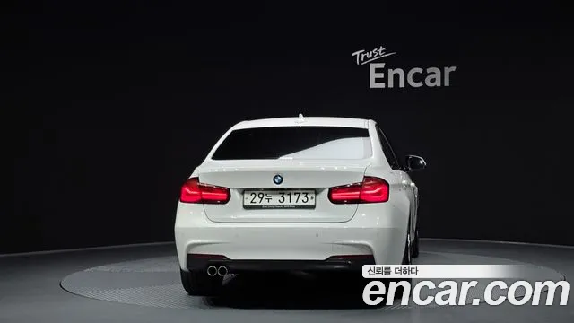 2018 BMW 3 Series (F30) 320d M Sport VIN WBA8C5103J5L45420