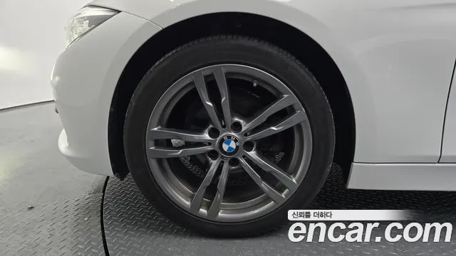2017 BMW 3Series (F30) 320d VIN WBA8C5106HA068960