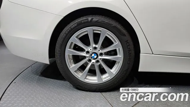 2017 BMW 3Series (F30) 320d VIN WBA8C5107HA070250