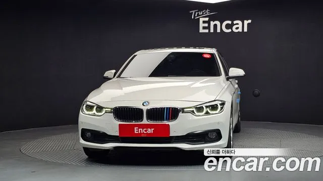 2017 BMW 3Series (F30) 320d Sold VIN WBA8C5107HA070250 – rear exterior