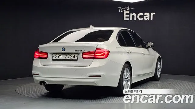 2017 BMW 3Series (F30) 320d Sold VIN WBA8C5107HA070250 – exterior detail