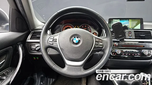 2017 BMW 3Series (F30) 320d Sold VIN WBA8C5107HA070250 – photo 11