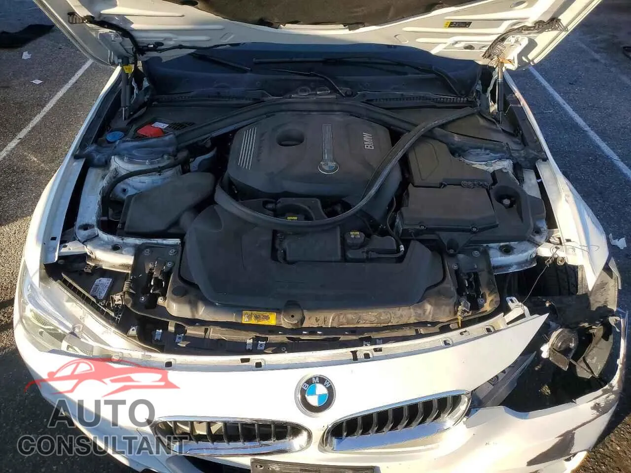 2018 BMW 3 SERIES Damaged VIN WBA8E1C54JA171456 – photo 11 2018 BMW 3 SERIES Damaged VIN WBA8E1C54JA171456 – photo 11