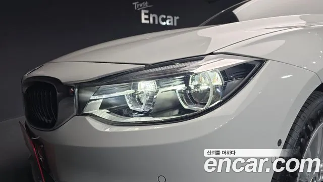 2019 BMW 3 Series GT (F34) GT 320d Luxury Sold VIN WBA8T3105KGB25693 – photo 32