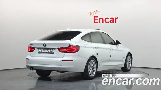 2020 Bmw 3series Gt (F34) Gt 320d Sold VIN WBA8T3108LBX94360 – front exterior 2020 Bmw 3series Gt (F34) Gt 320d Sold VIN WBA8T3108LBX94360 – front exterior
