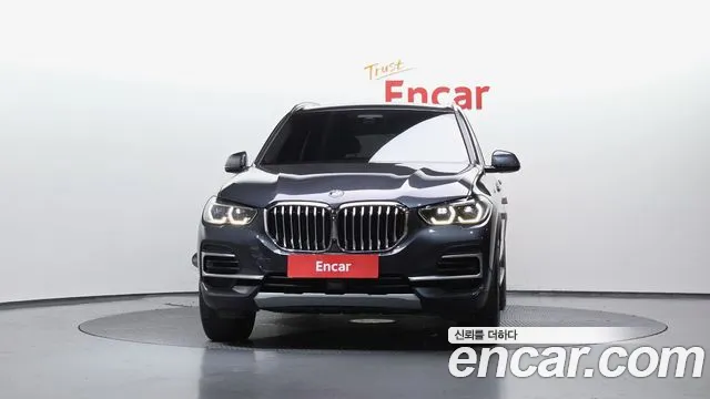 2022 BMW X5 (G05) xDrive 40i xLine Sold VIN WBACR6106N9L46557 – dashboard