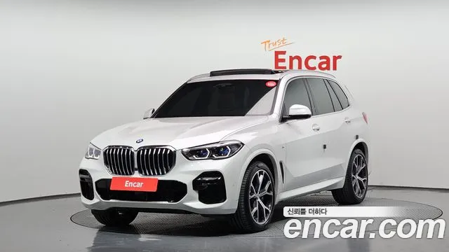 2023 BMW X5 (G05) xDrive 40i M Sport Sold VIN WBACR6108P9R77748 – dashboard