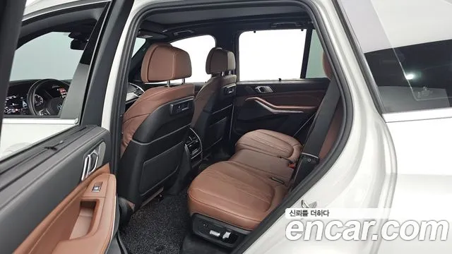 2023 BMW X5 (G05) xDrive 40i M Sport Sold VIN WBACR6108P9R77748 – trunk area